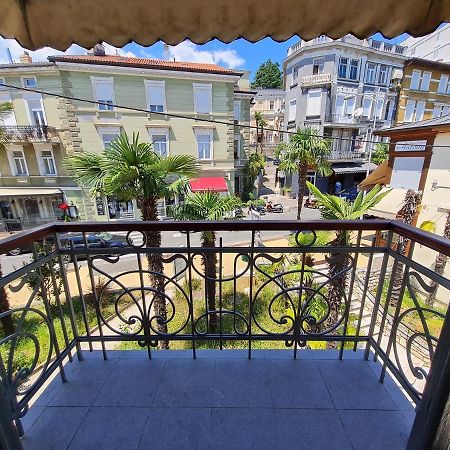 Apartment Lido 50M From The Beach Opatija Exterior photo